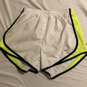 EUC women’s XS Nike running shorts